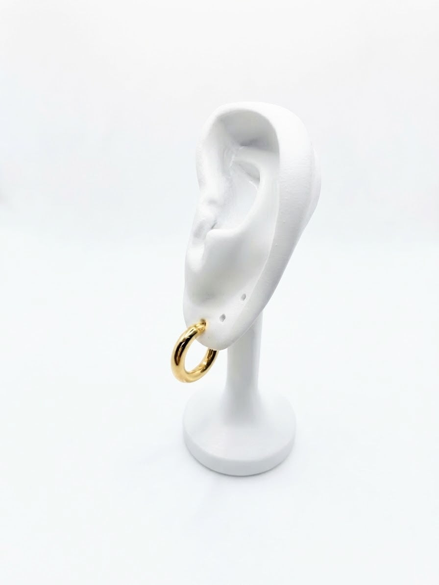【 限定10本 】K18YG 約6.8ｇ クロッシングピアス（1cm）